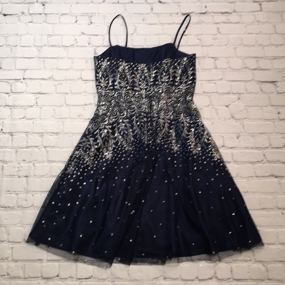 Masquerade Dark Blue Midi Dress Size 7/8 - Picture 9 of 13